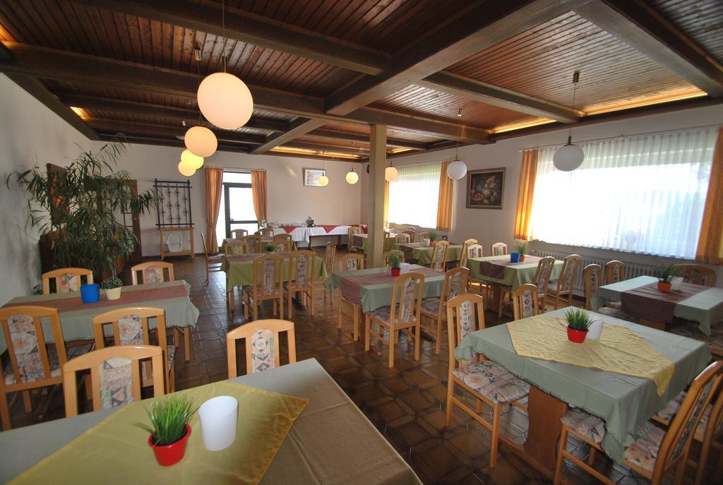 Hotel Gasthof Am Waldeck Oberthulba Екстер'єр фото