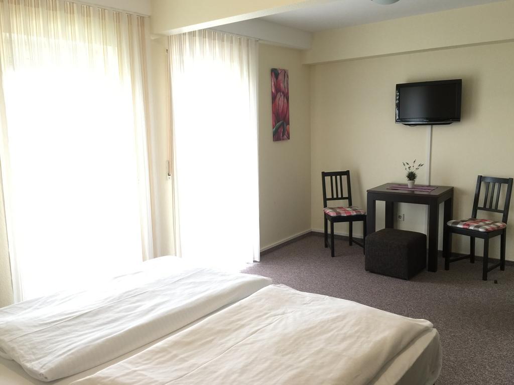 Hotel Gasthof Am Waldeck Oberthulba Екстер'єр фото